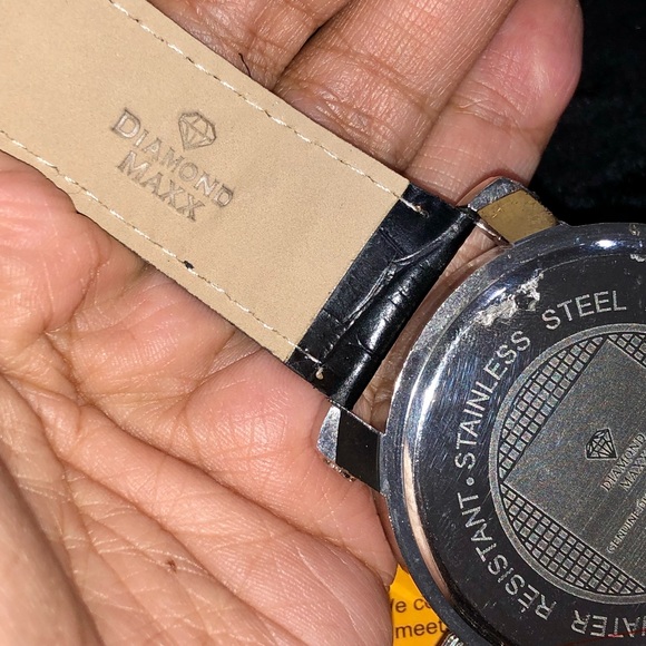 Real diamond men leather watch 1/10ct NOT CZ SALE! - Picture 4 of 7